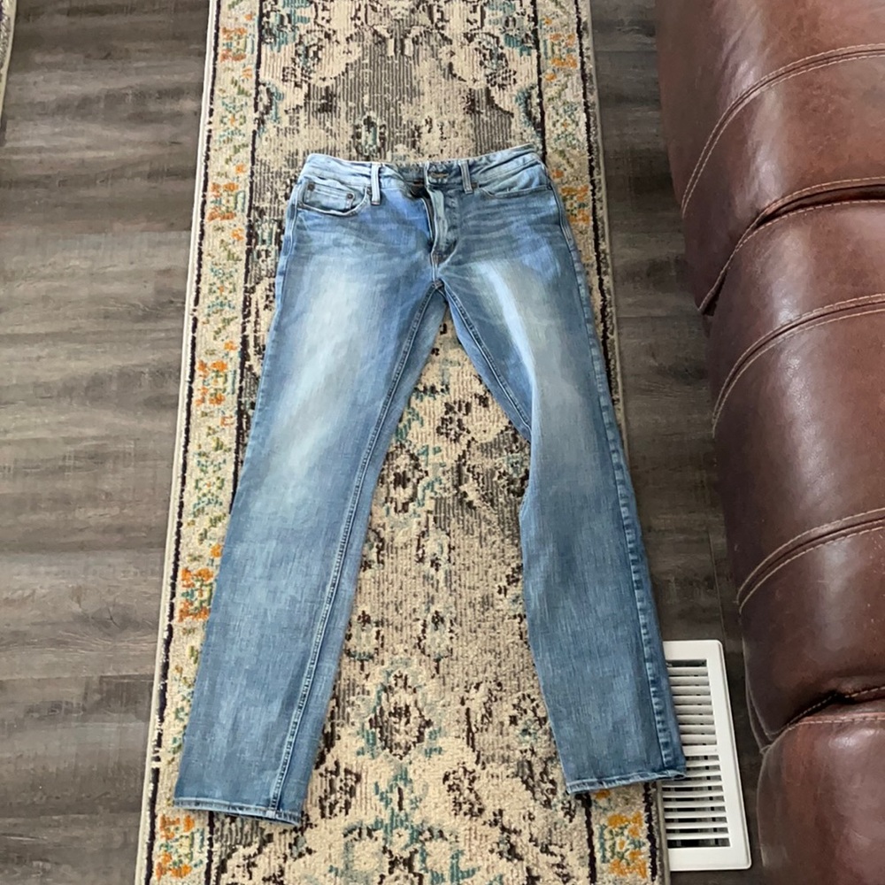 American Eagle Slim Fit Light Wash Flexible Jeans